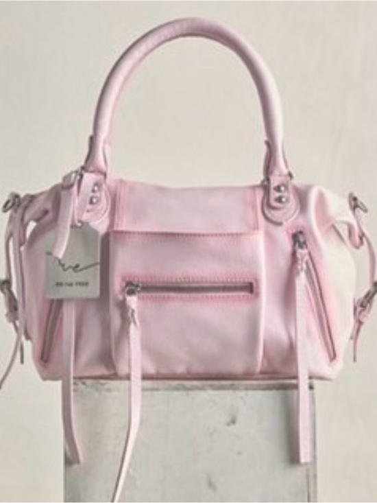 Free People Handbags - 🌸Free people baby PEONY Emerson tote